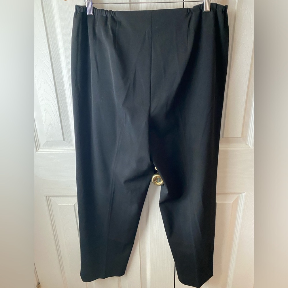 🆕Talbots Petite Black Classic Fit‎ High Rise Straight Leg Stretch Trousers 14W - Picture 2 of 9